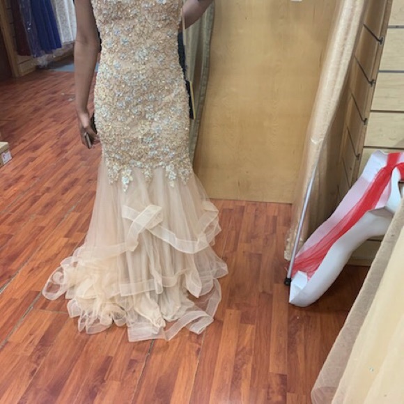 Prom dress